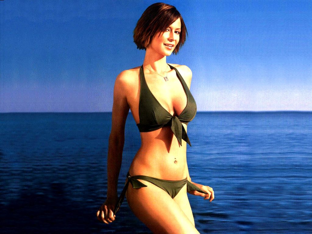 27+ Catherine Bell HOT Bikini Pictures, Swimsuit 9
