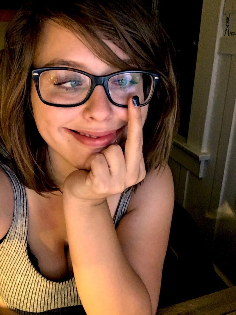 Dazzling Laci Green Hottest Photos.