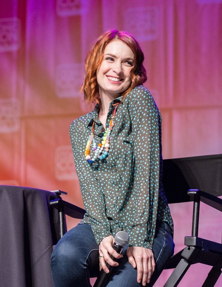 Impressive 23+ Felicia Day Hot Picture Gallery LATEST 6