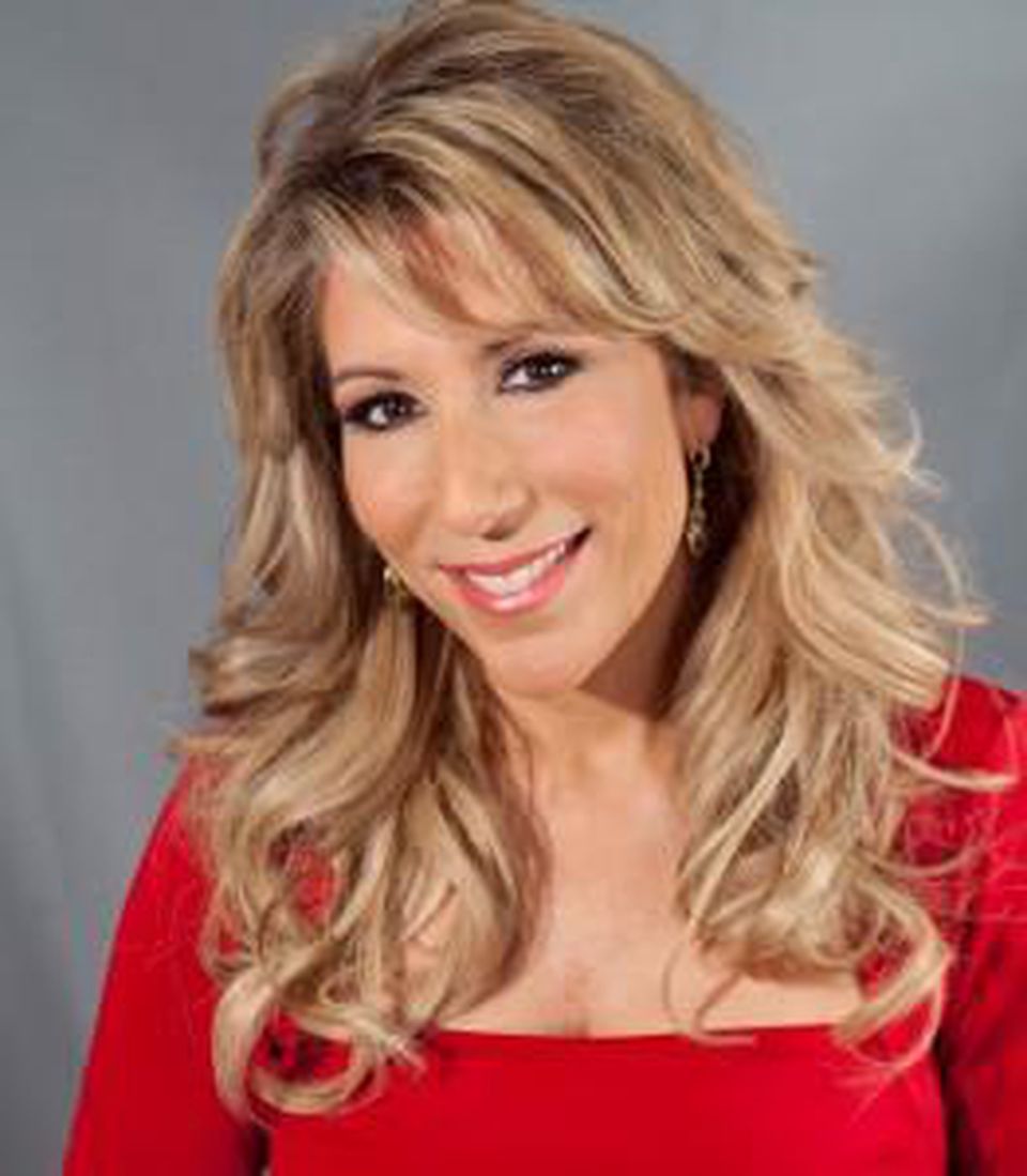 Top 40 Lori Greiner Hot & Sexy Bikini Photos 5