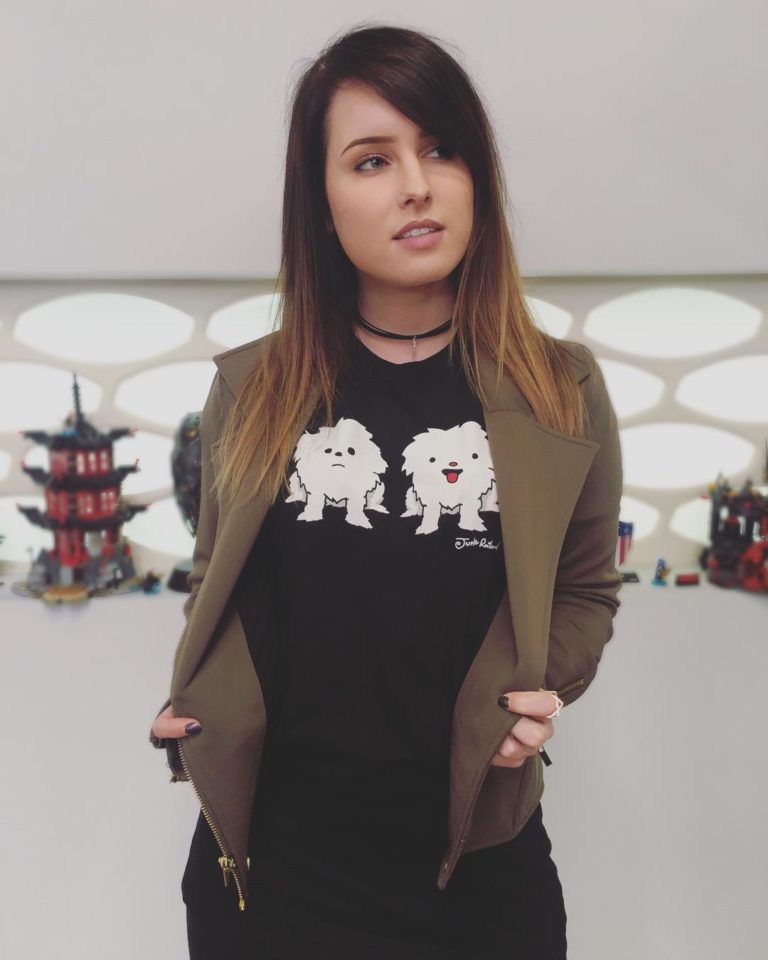 OMGitsfirefoxx Hot Picture